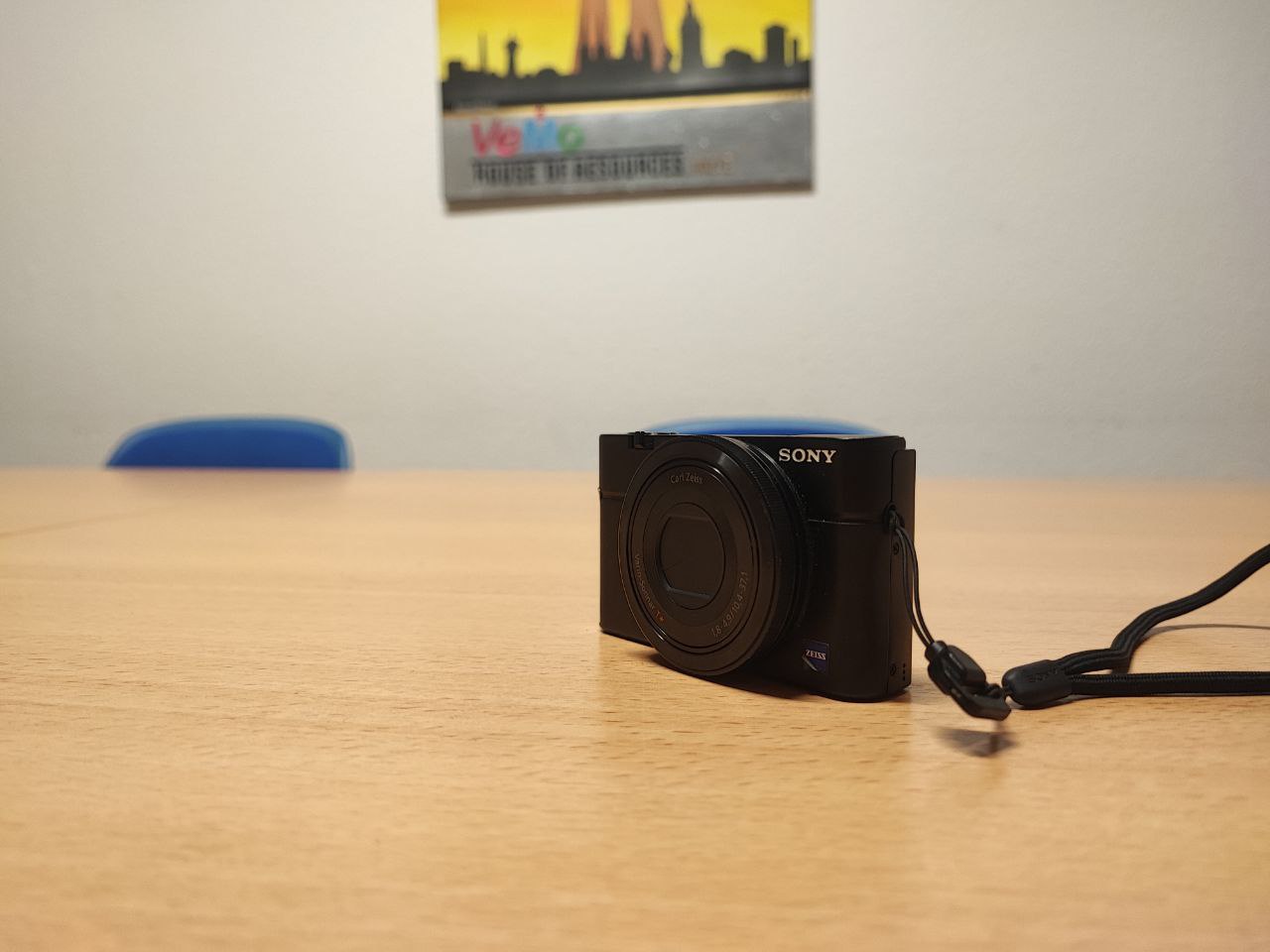 Bild 1 RX100 Kamera mit 1"-Sensor